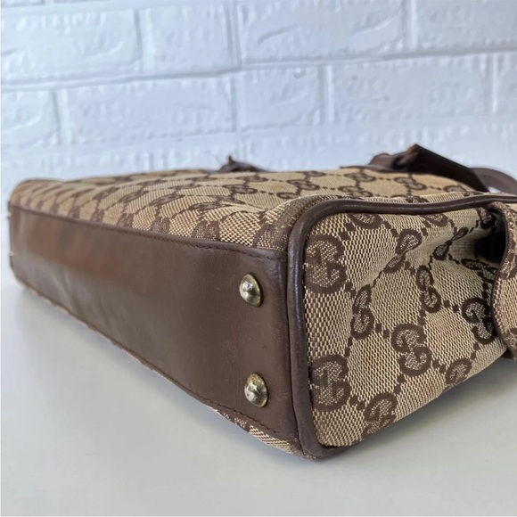 Gucci Tan and Brown Shoulder Bag - Picture 6 of 15